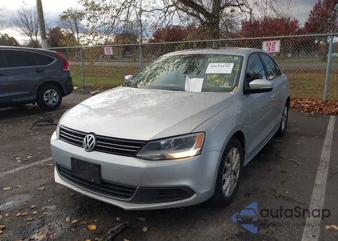 2013 Volkswagen Jetta 2.5L Se из США, поврежденный, VIN 3VWDP7AJ7DM360668